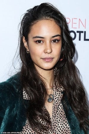 Courtney Eaton